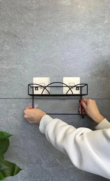 ESTANTE DE PARED CON TOALLERO