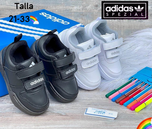 ADIDAS COLEGIAL